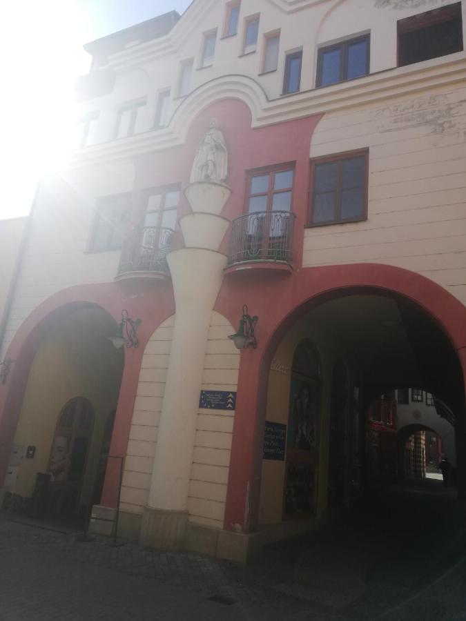 Monelly Apartman Komarno Luaran gambar